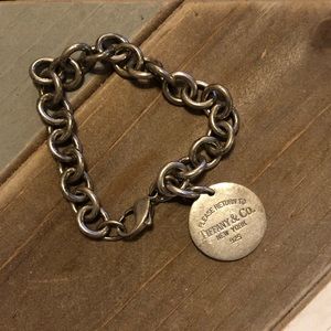 Tiffany & Co. Return To Circle Tag Bracelet